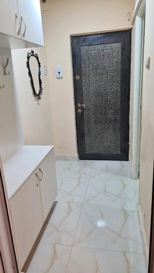 Apartament cu 2 camere semidecomandat, mobilat în Mănăștur