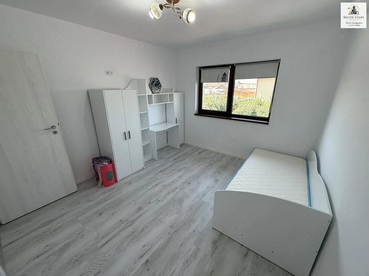 Casă cu 4 camere în Ghionea