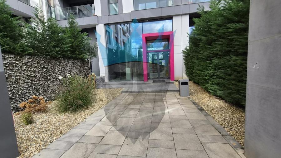 Apartament cu 3 camere decomandat, mobilat în Pipera