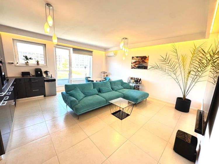 Apartament cu 3 camere decomandat, mobilat în Pipera