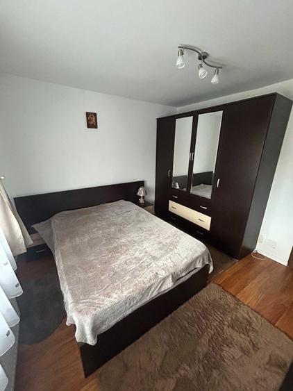 Apartament cu 2 camere decomandat în Popoveni