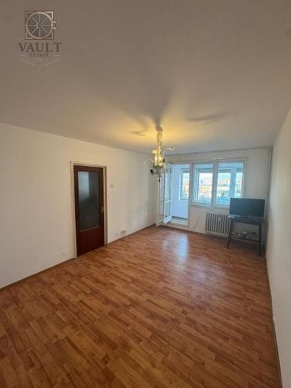 Apartament cu 2 camere decomandat în 1 Decembrie 1918