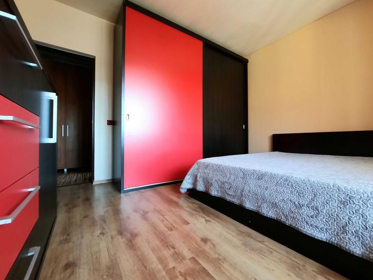 Apartament cu 3 camere în Florești