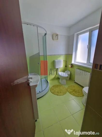 Casă cu 5 camere cu Teren 202 Mp în Giulești