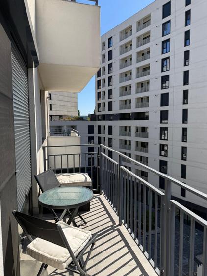 Apartament cu 2 camere decomandat, mobilat în Central