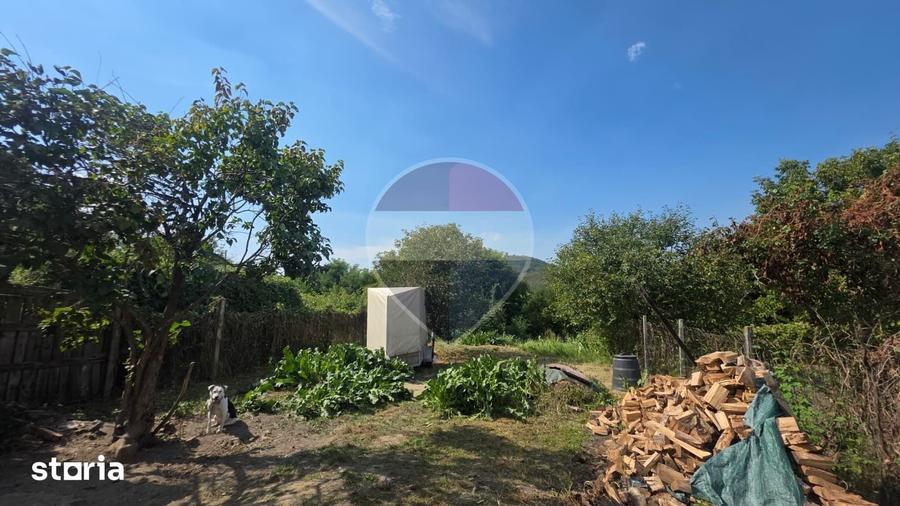 Casă cu 2 camere cu Teren 536 Mp în Central