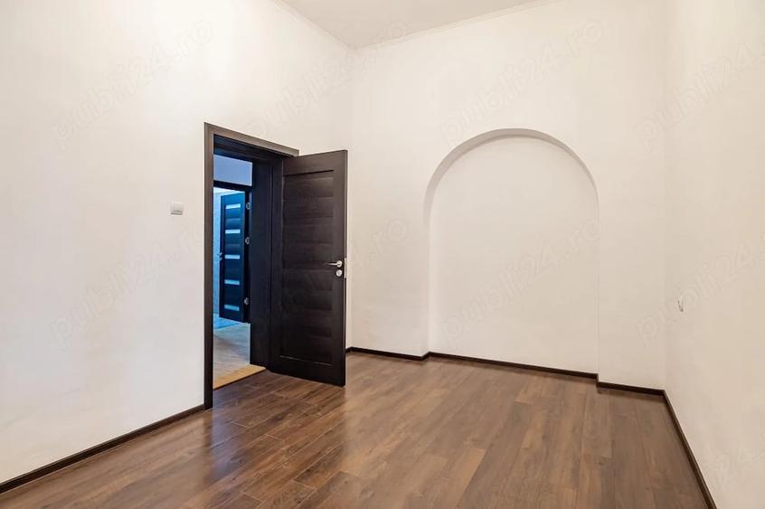 Casă cu Teren 260 Mp în Faleza Nord