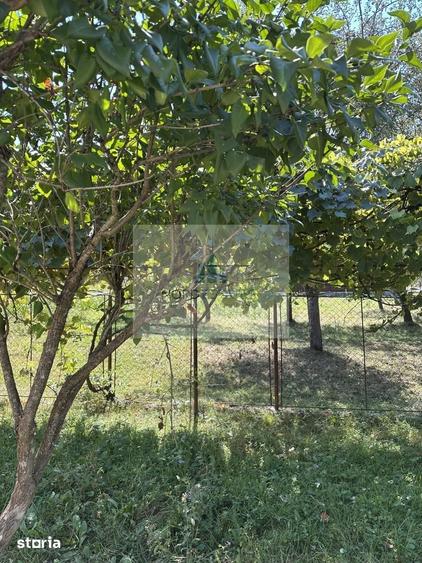 Casă cu 4 camere cu Canalizare în Stoenești