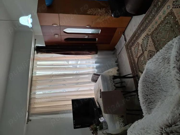 Garsonieră decomandată în Bucium
