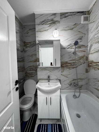 Apartament cu 3 camere în Tătărași