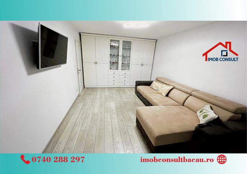 Apartament cu 3 camere decomandat în Republicii