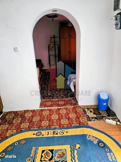 Casă cu 4 camere cu Teren 246 Mp în Radu Negru