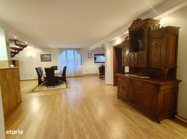 De vanzare Apartament 200 mp,pe 2 nivele - 3