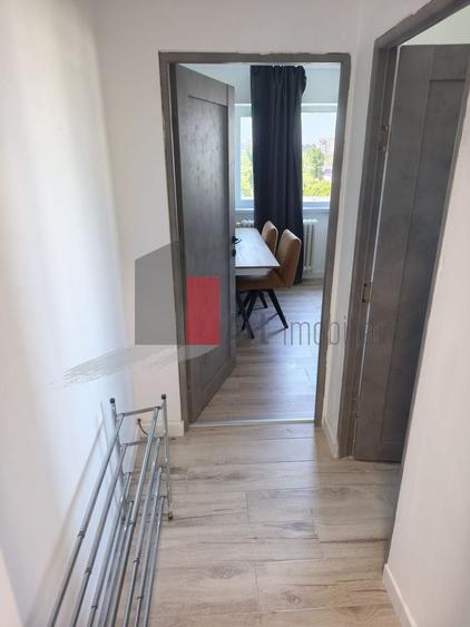 Apartament cu 2 camere decomandat, mobilat în Brâncoveanu