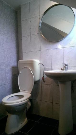 Casă cu 6 camere cu Canalizare în Dorobanți