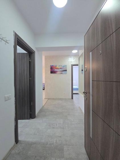 Apartament cu 3 camere decomandat în Dobroești