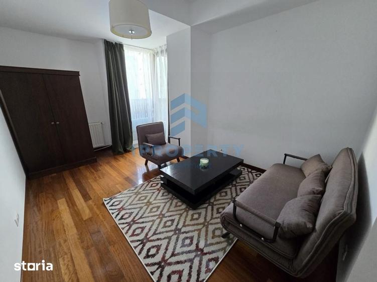 Apartament cu 5 camere în Herăstrău