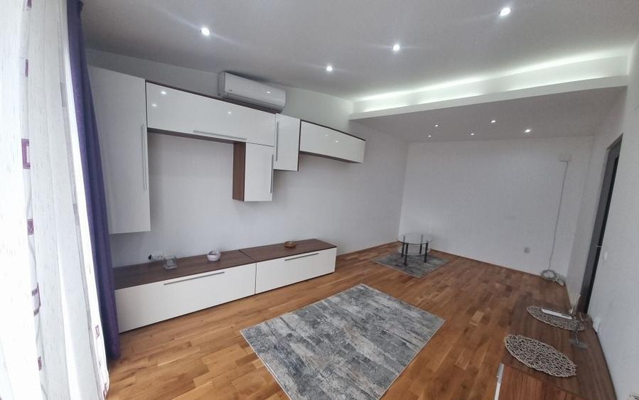 Apartament cu 2 camere decomandat, mobilat în Florești