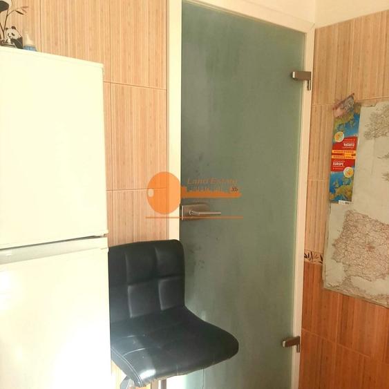 Apartament cu 2 camere decomandat, mobilat în Berceni
