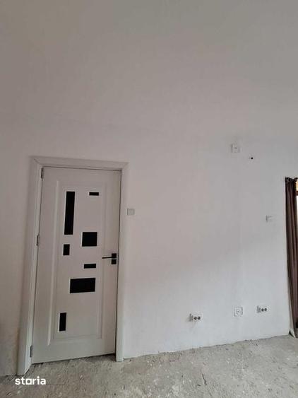 Se vinde garsoniera la etaj intermediar in cartierul Traian - 5