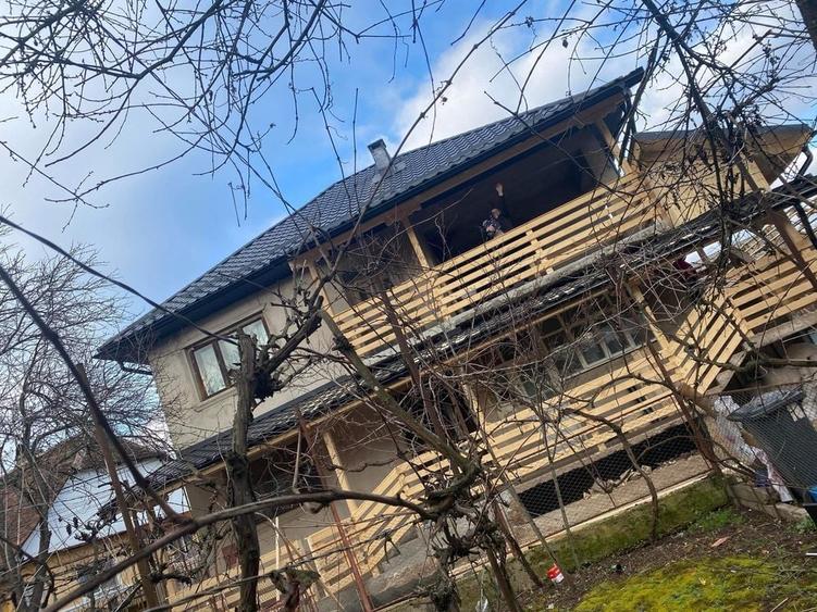 Casă cu 4 camere în Central