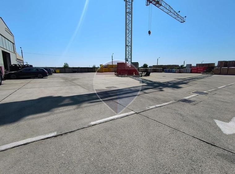 Spațiu industrial, de 1,280 mp, în Central