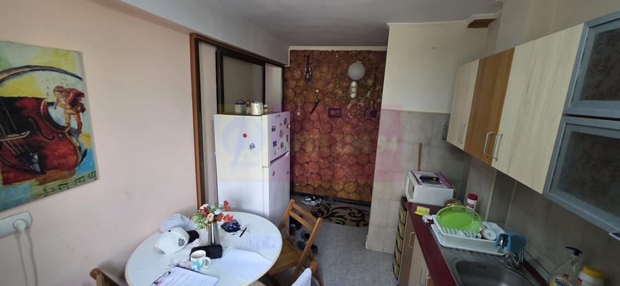 Apartament cu 2 camere semidecomandat în Exterior Nord