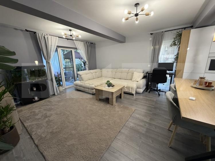 Duplex cu 3 camere cu Canalizare în Sud