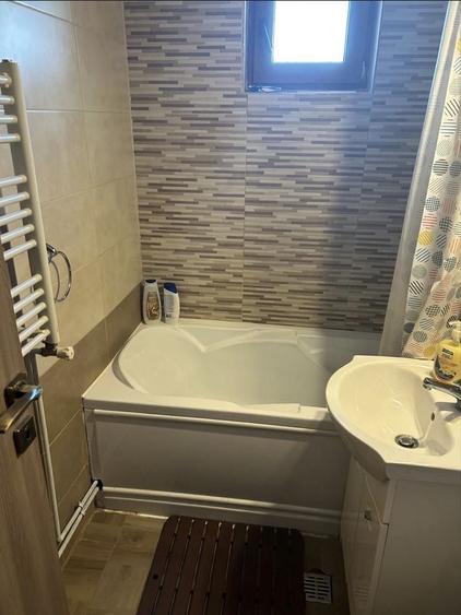 Apartament cu 2 camere decomandat în Mogoșoaia