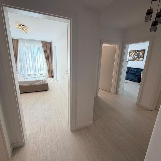 Inchiriez apartament cu 2camere, loc de parcare si o boxa la Maurer - 1