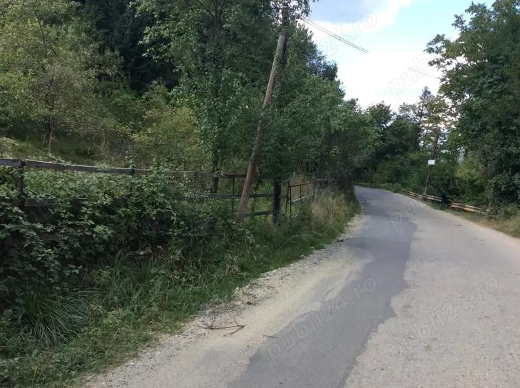 Teren de 887 mp, în Central