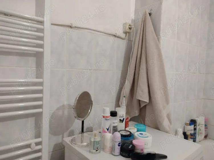 Apartament cu 4 camere decomandat în Săsar
