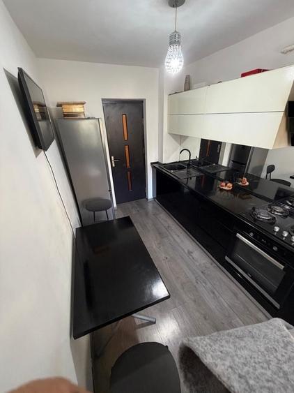 Apartament cu 2 camere decomandat în Ștefan cel Mare