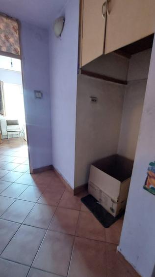Garsonieră decomandată în Rahova