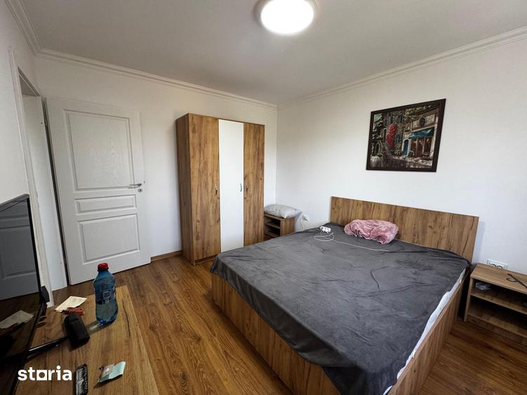 Casă cu 4 camere cu Teren 300 Mp în Bârnova