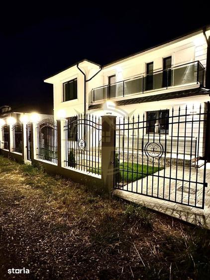 Casă cu 5 camere cu Teren 320 Mp în Central