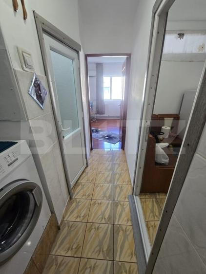 Garsoniera de vanzare, 24 mp, etaj 3, zona Micro 12 - 9