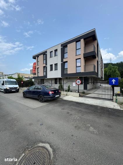 De Vanzare 1 CD, 32 mp, Bloc Nou Intabulat, Frumoasa Poitiers Continen - 2