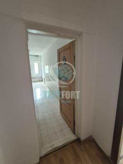 Spațiu comercial, de 400 mp, în Obor