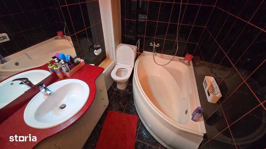 Apartament cu 3 camere în Nicolina