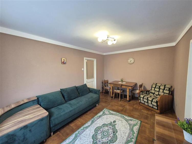 Apartament cu 2 camere Podu Ros - 3