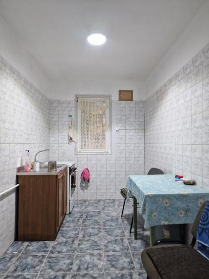 Apartament cu 2 camere decomandat în Exterior Vest