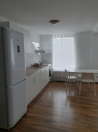 Apartament cu 2 camere decomandat, mobilat în Bucureștii Noi