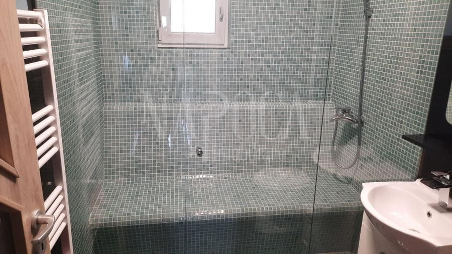 Duplex cu 4 camere cu Canalizare în Florești