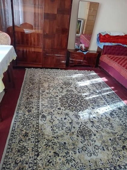 Casă cu 4 camere în Fârțănești