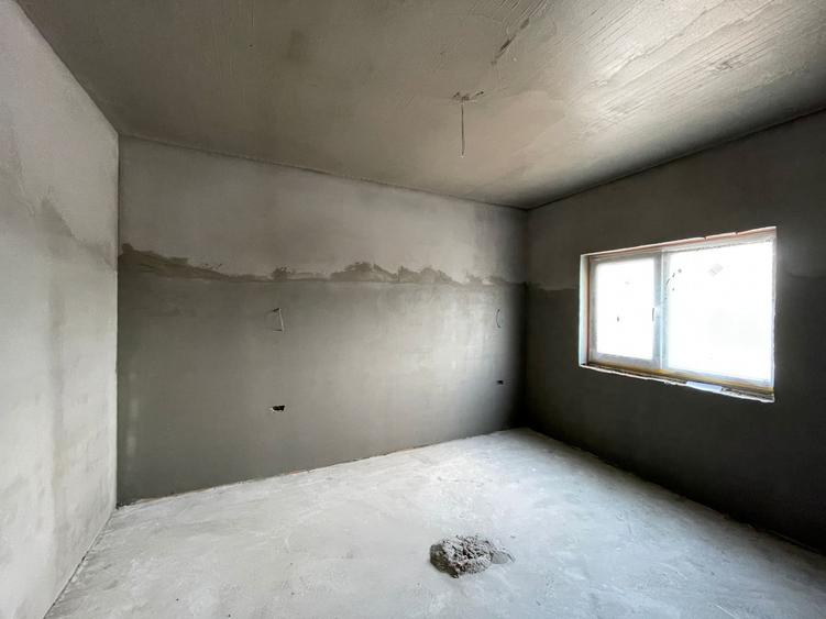Duplex cu 3 camere cu Canalizare în Moșnița Nouă