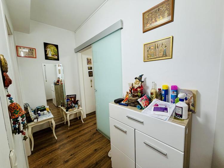 Apartament cu 2 camere decomandat, mobilat în Chiajna