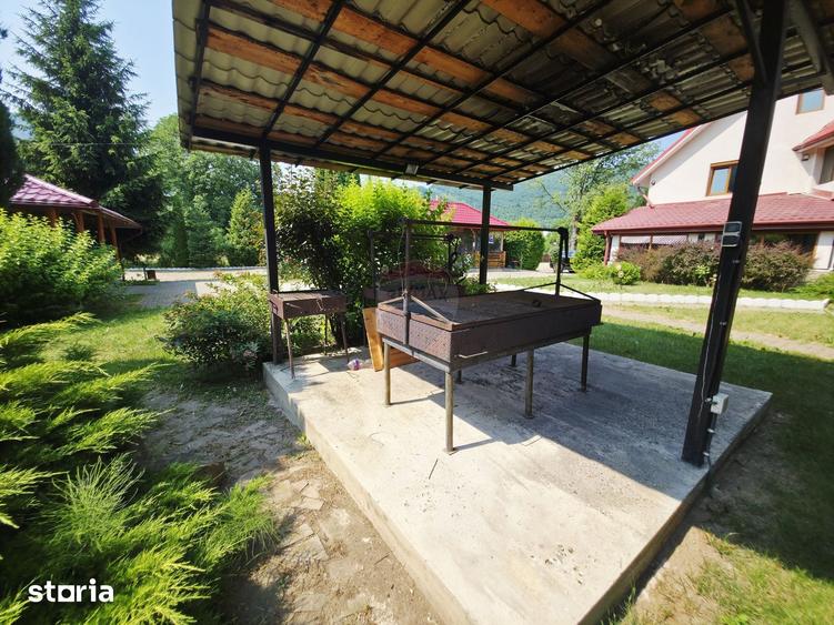 Spațiu comercial, de 1,000 mp, în Tarcău