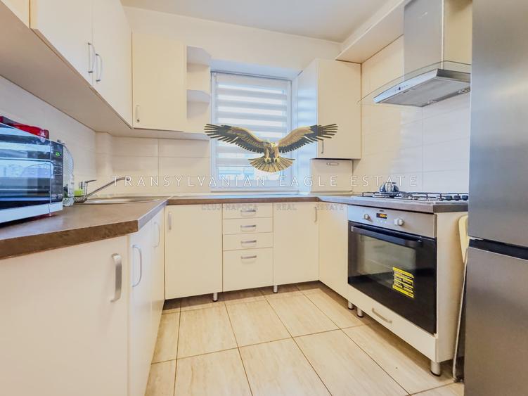 Apartament cu 2 camere semidecomandat, mobilat în Între Lacuri