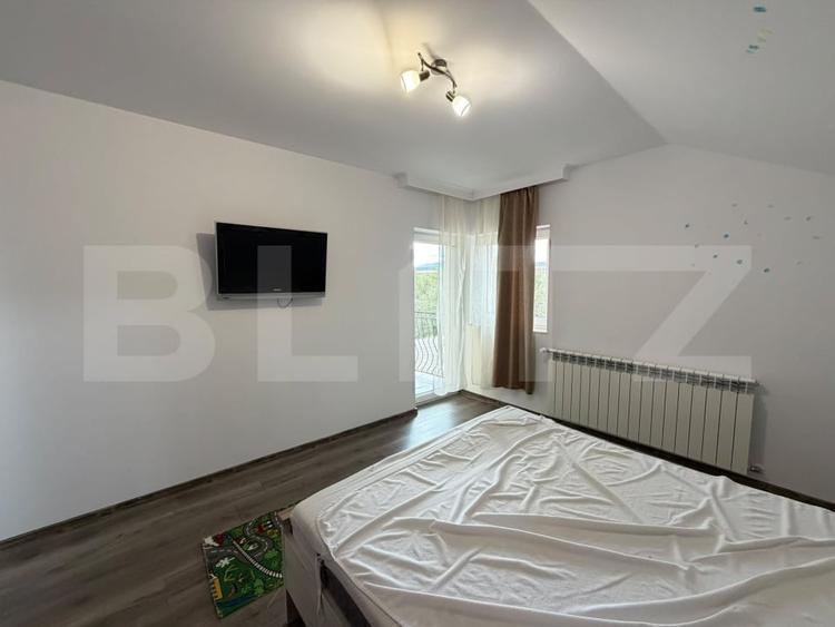 Casa individuala de inchiriat , 4 dormitoare , 4 bai , teren 1000mp. - 7